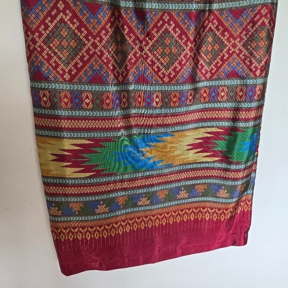 Vintage Thai Silk Skirt Size 10 M Boho Ethnic Festival Wear Bright Ikat Print - Picture 3 of 13